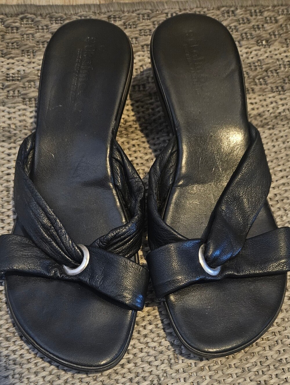 Stalmodo Black Leather Made In Italy Sandals. 40EU.